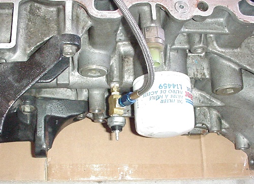 Oil pressure sensor clearance and gauge